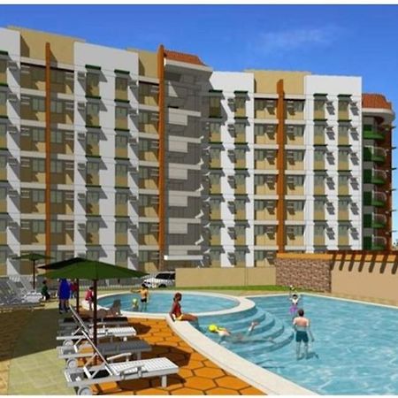 The Lancris Residences, 2 Bedrooms, 1 Bathroom, Living-Room, Kitchen & Pool Is Free Paranaque City Bagian luar foto