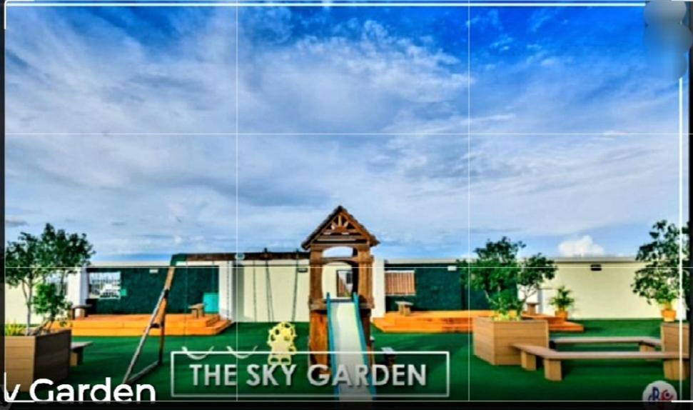 The Lancris Residences, 2 Bedrooms, 1 Bathroom, Living-Room, Kitchen & Pool Is Free Paranaque City Bagian luar foto